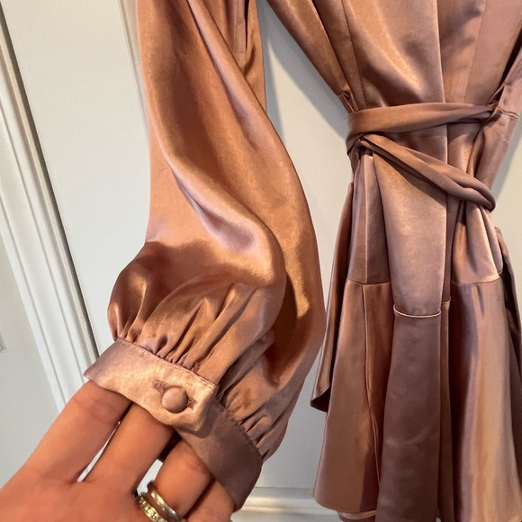 Lucy Paris - Adonia Satin Long Sleeve Mini Wrap Dress - Dusty Rose - XS - NWOT - Picture 11 of 16